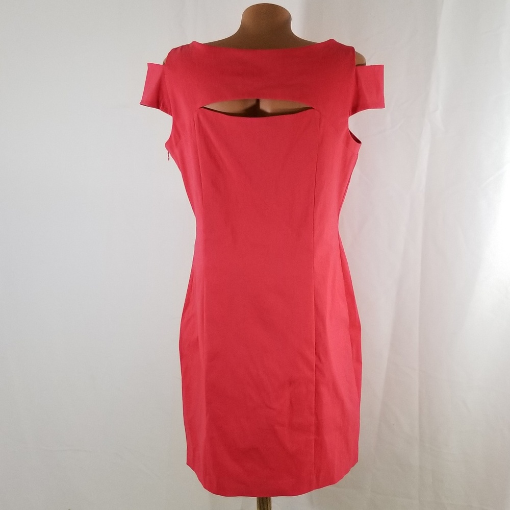 Cold Shoulder Stretchy Midi Dress (12) LESLIE FAY - Picture 3 of 6
